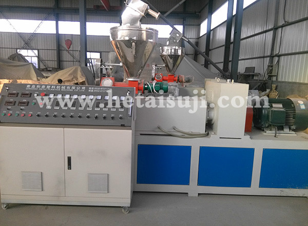 PVC conical twin screw extruder