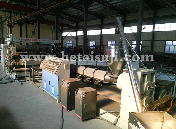 PE plastic three-layer co extrusion sheet equipment